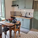 Apartment Le Cocon Charentais Saint-Meme-les-Carrieres
