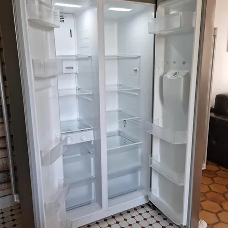 Le Cocon Charentais Апартаменты Saint-Meme-les-Carrieres