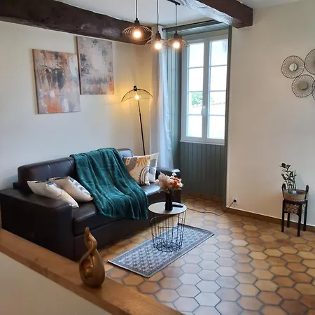 Апартаменты Le Cocon Charentais *